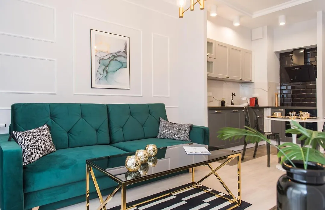 Bed&Bath Luxury Apartments-1